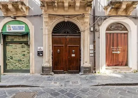 Centro 19 *
